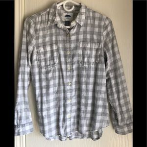 Old Navy gray and white checkered flannel size S